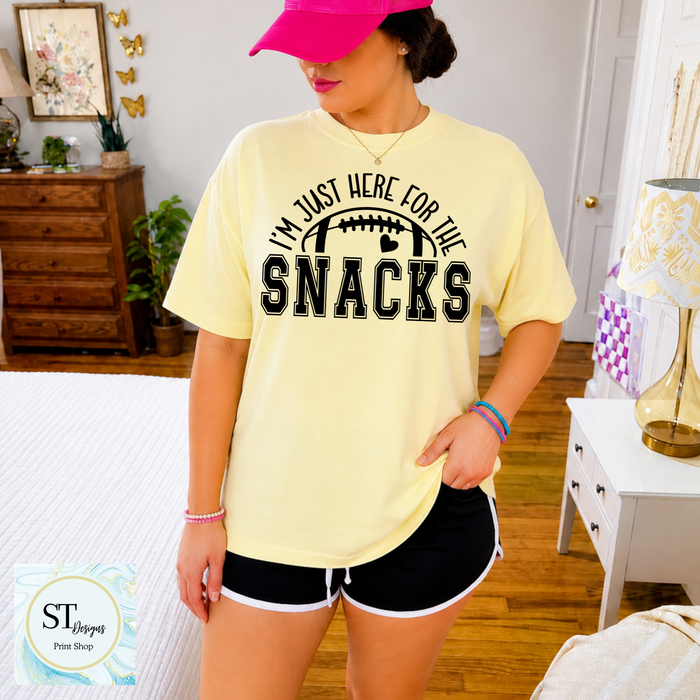 STYVU "I'm Just Here For The Snacks" Graphic Tee